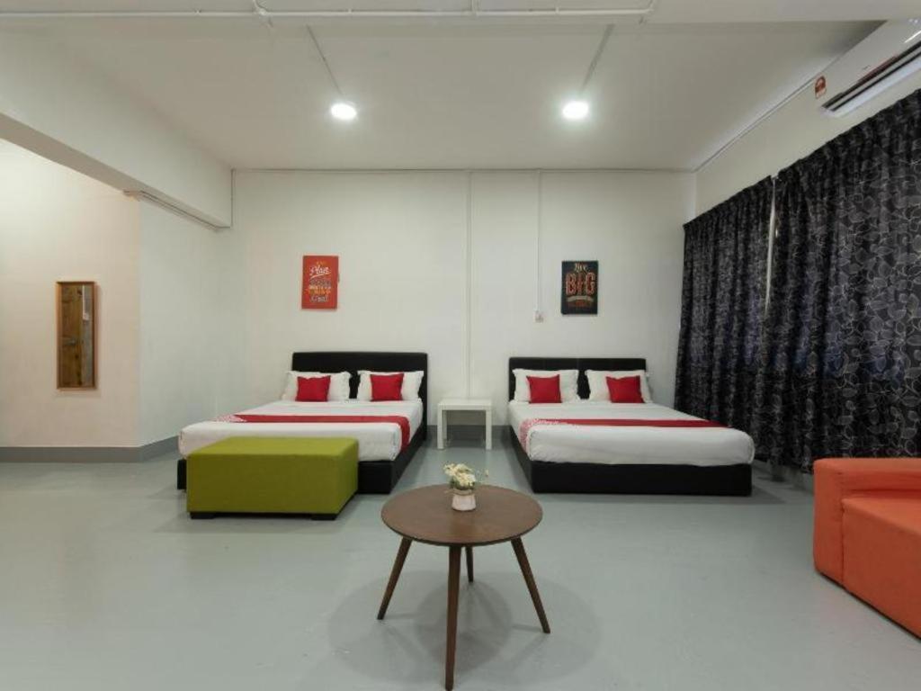 Oyo 43993 Madsuite Kota Kinabalu Exteriér fotografie