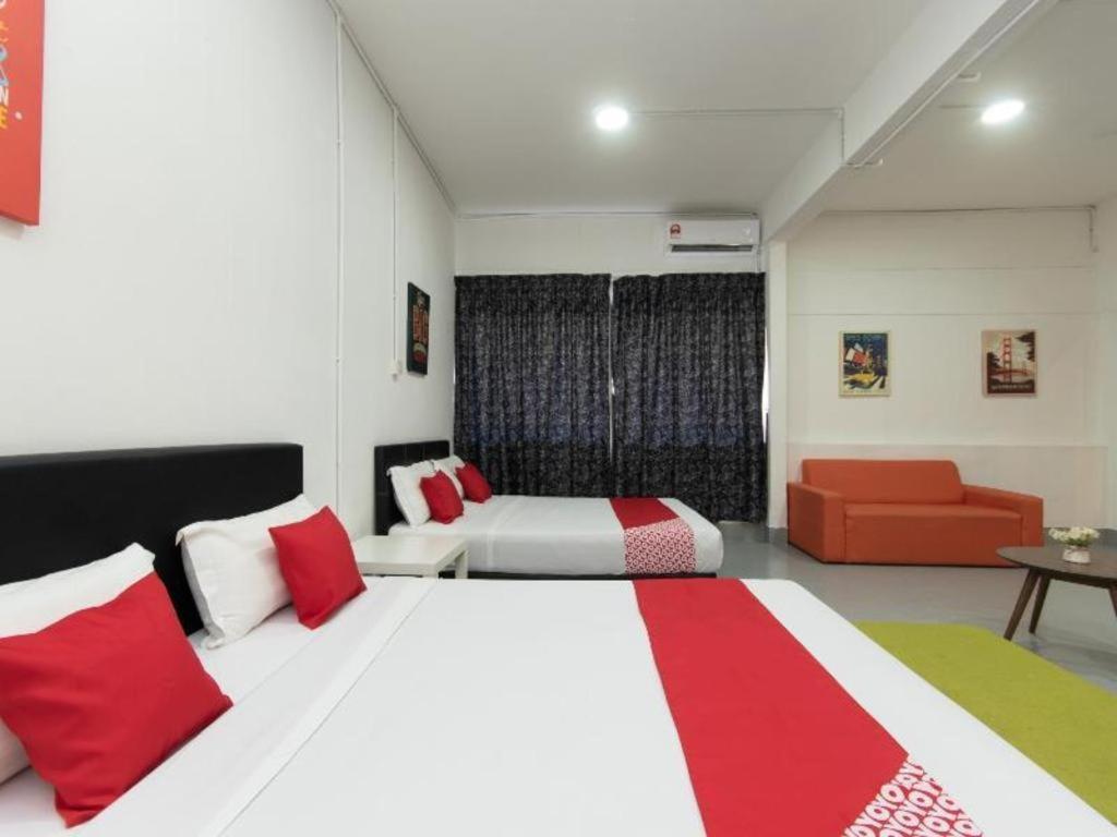 Oyo 43993 Madsuite Kota Kinabalu Exteriér fotografie