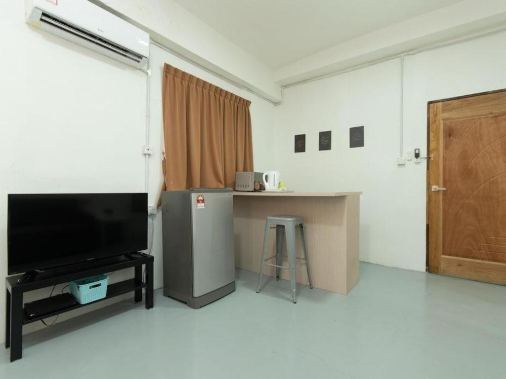 Oyo 43993 Madsuite Kota Kinabalu Exteriér fotografie