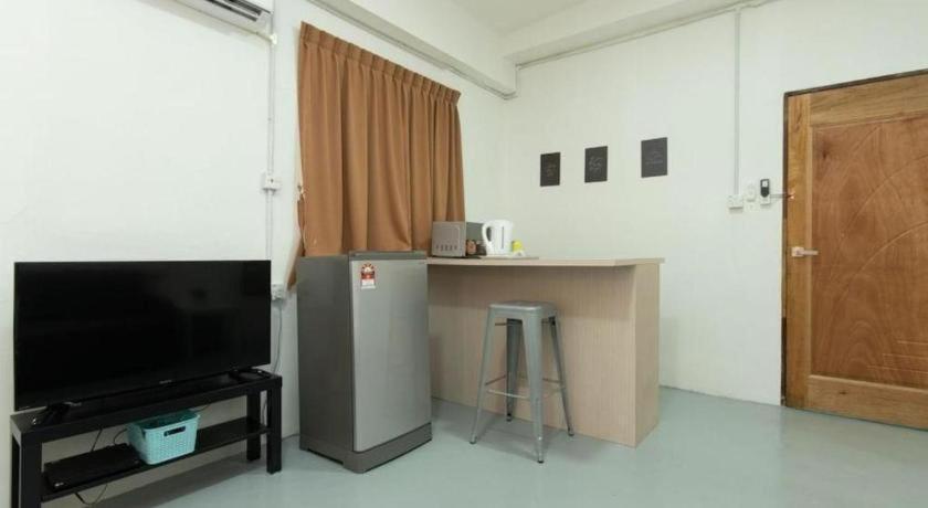 Oyo 43993 Madsuite Kota Kinabalu Exteriér fotografie