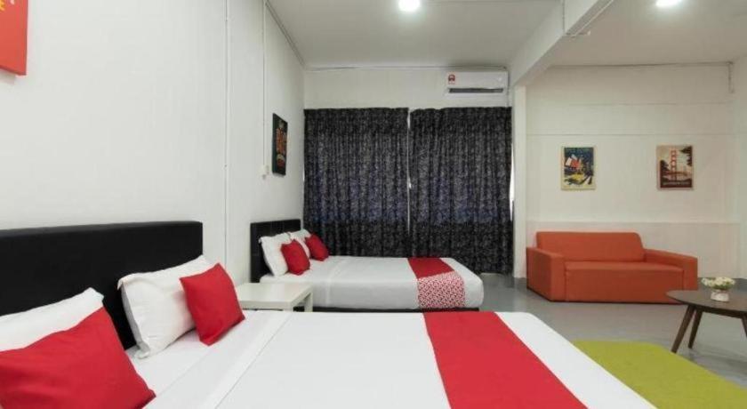 Oyo 43993 Madsuite Kota Kinabalu Exteriér fotografie